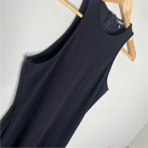Missguided Black Maxi Dress - Picture 3 of 6